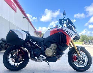 2024 Ducati Multistrada V4 RS