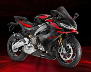 2026 Aprilia RS 660 Factory 