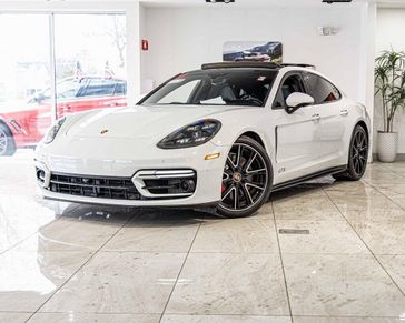 2021 Porsche Panamera GTS