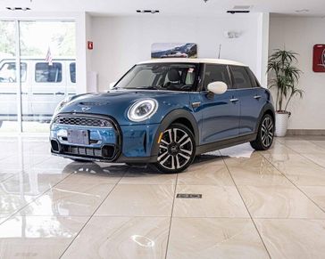 2022 MINI Cooper S 