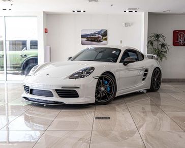 Used 2022 Porsche 718 Cayman T