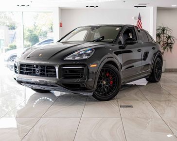 2023 Porsche Cayenne Coupe GTS