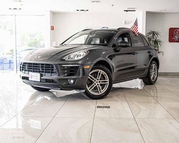 2018 Porsche Macan Base