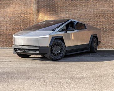 2024 Tesla Cybertruck Base