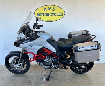 2020 Ducati MTS 950S 