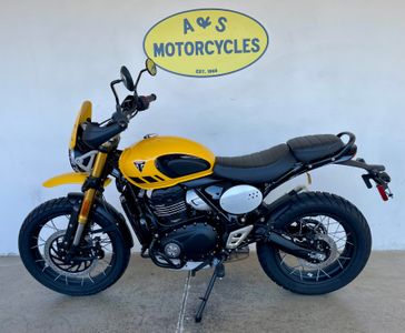 New 2026 Triumph SCRAMBLER 400 XC 