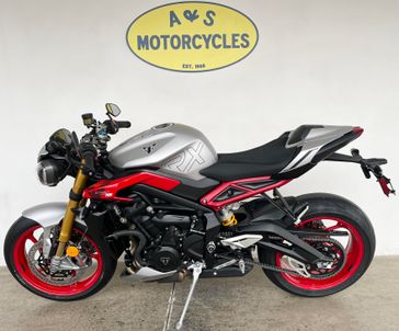 New 2026 Triumph STREET TRIPLE 765 RX 
