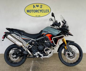 New 2026 Triumph TIGER 900 RALLY PRO  DESERT EDITION 