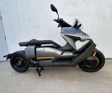 2023 BMW CE 04 Avantgarde 