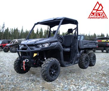 New 2026 Can-Am DEF HD10 6X6 XT 