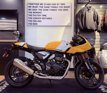 New 2026 Triumph Thruxton 400 