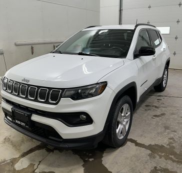 Used 2022 Jeep Compass Latitude