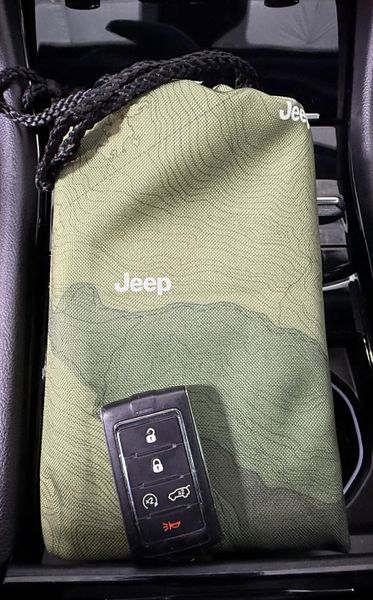 Used 2021 Jeep Grand Cherokee L OverlandImage 26