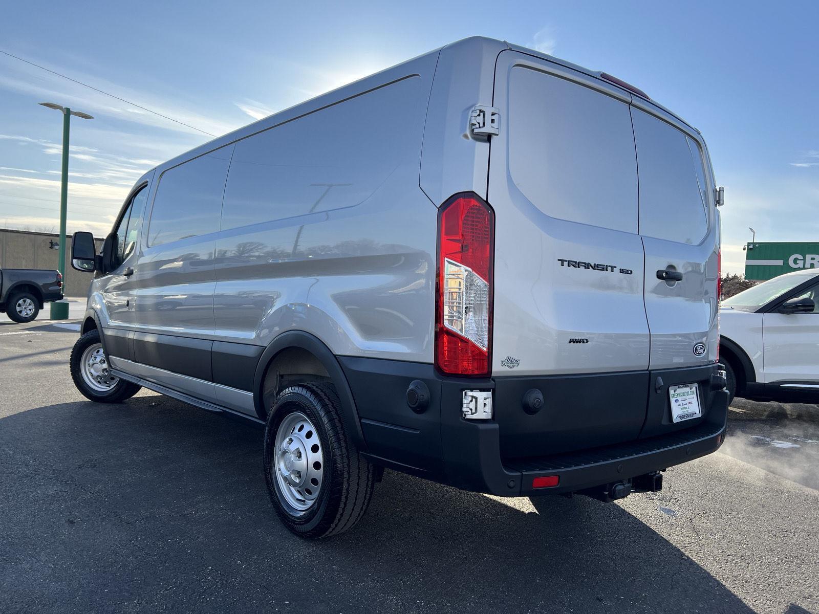 2026 Ford Transit Van Base - Photo 10