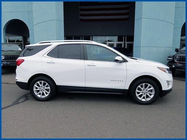 Used 2021 Chevrolet Equinox LT with VIN 3GNAXUEV5ML355550 for sale in New Britain, CT