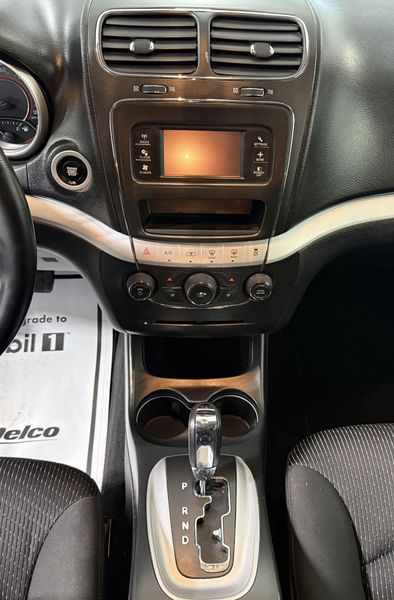 Used 2018 Dodge Journey SEImage 21