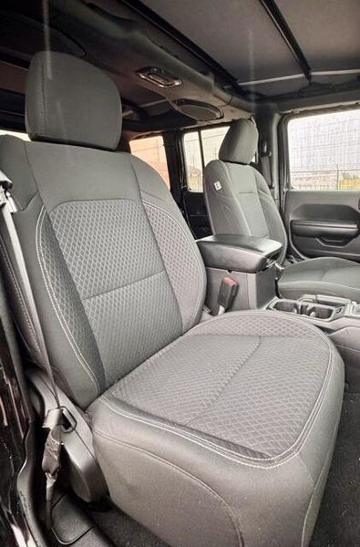 Used 2021 Jeep Wrangler Unlimited Image 13