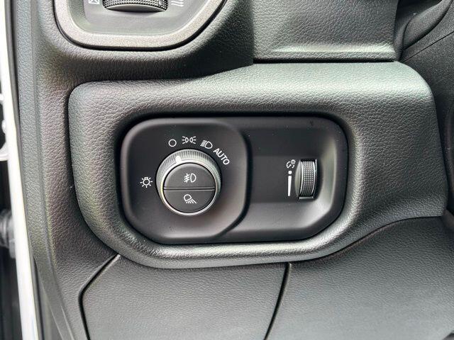 2025 RAM 2500 Tradesman - Photo 27