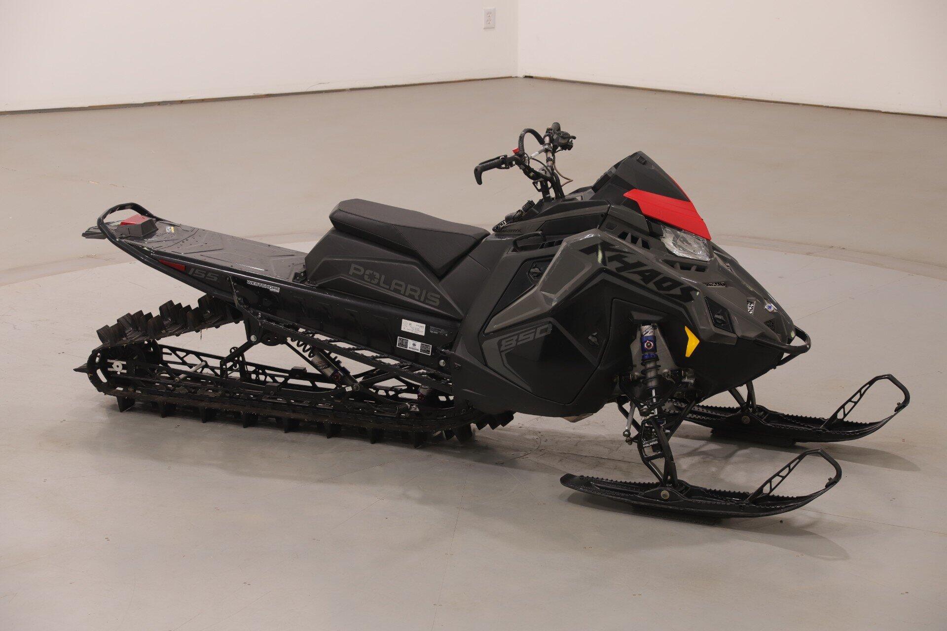 2025 Polaris 850 RMK KHAOS 155