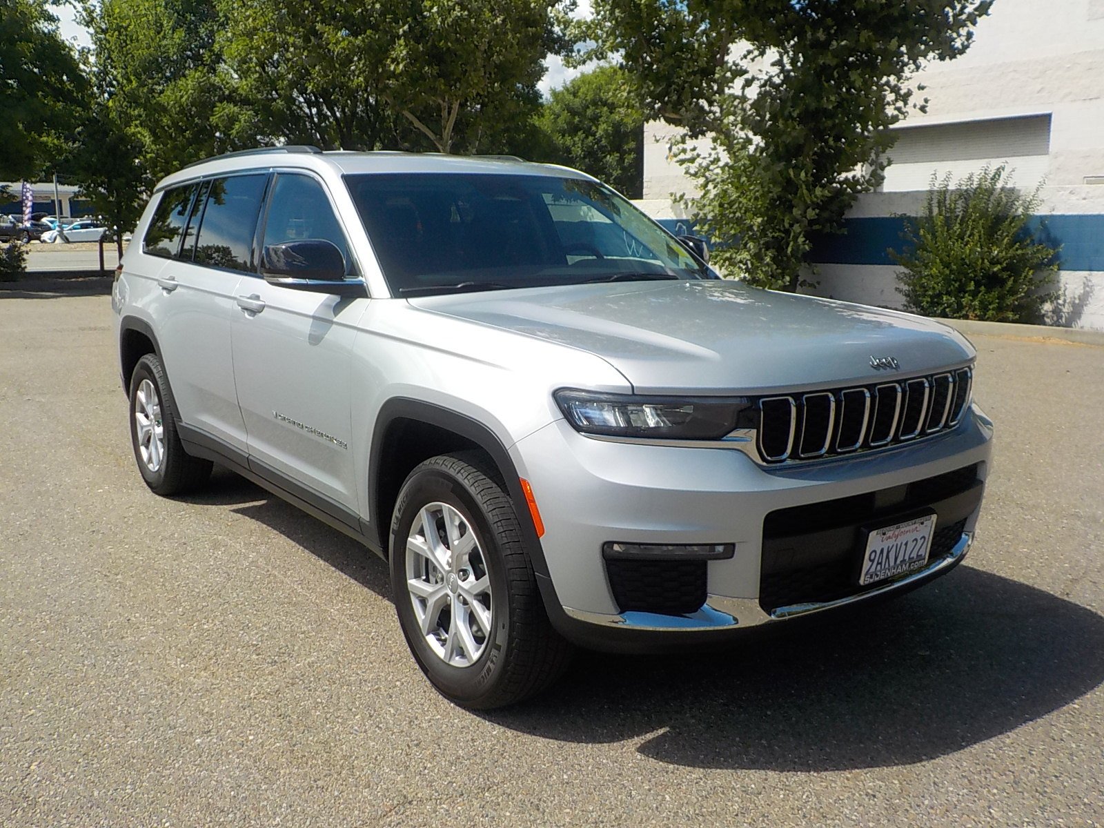 Used 2021 Jeep Grand Cherokee L Limited with VIN 1C4RJKBG8M8191359 for sale in Redding, CA