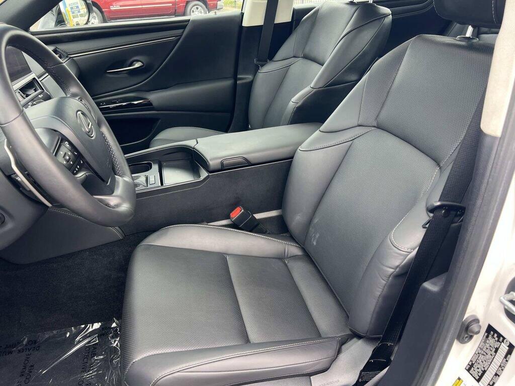 2023 Lexus ES 350 - Photo 19
