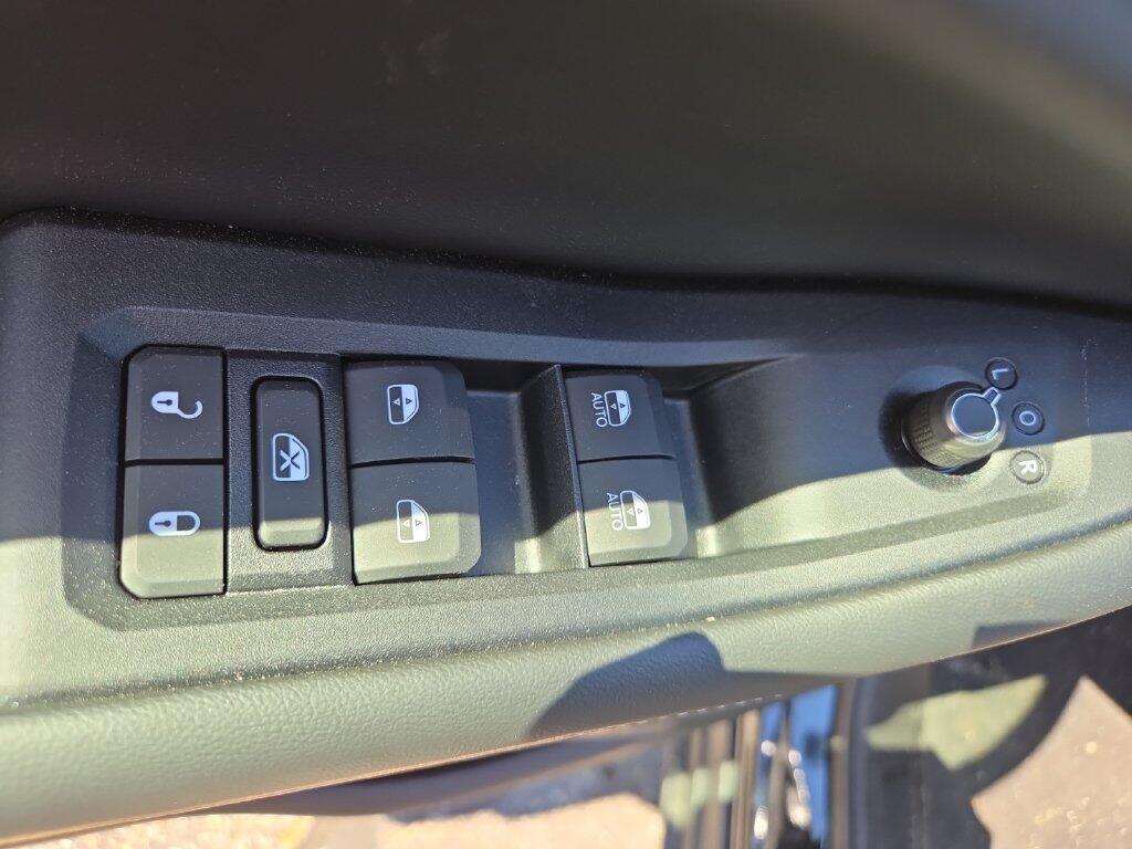 2026 Jeep Grand Cherokee Laredo - Photo 27