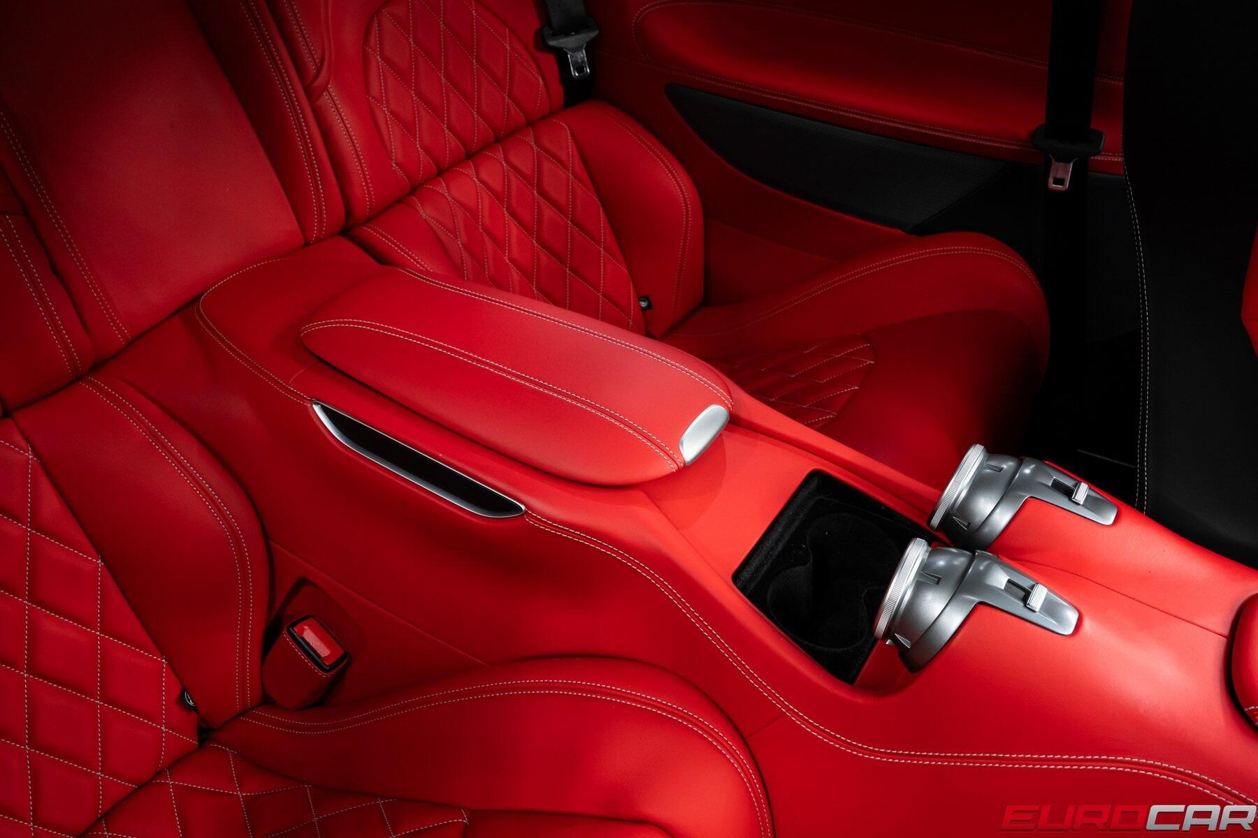 2020 Ferrari GTC4Lusso V12 *PASSENGER DISPLAY * CARBON STEERING WHEEL*Image 39