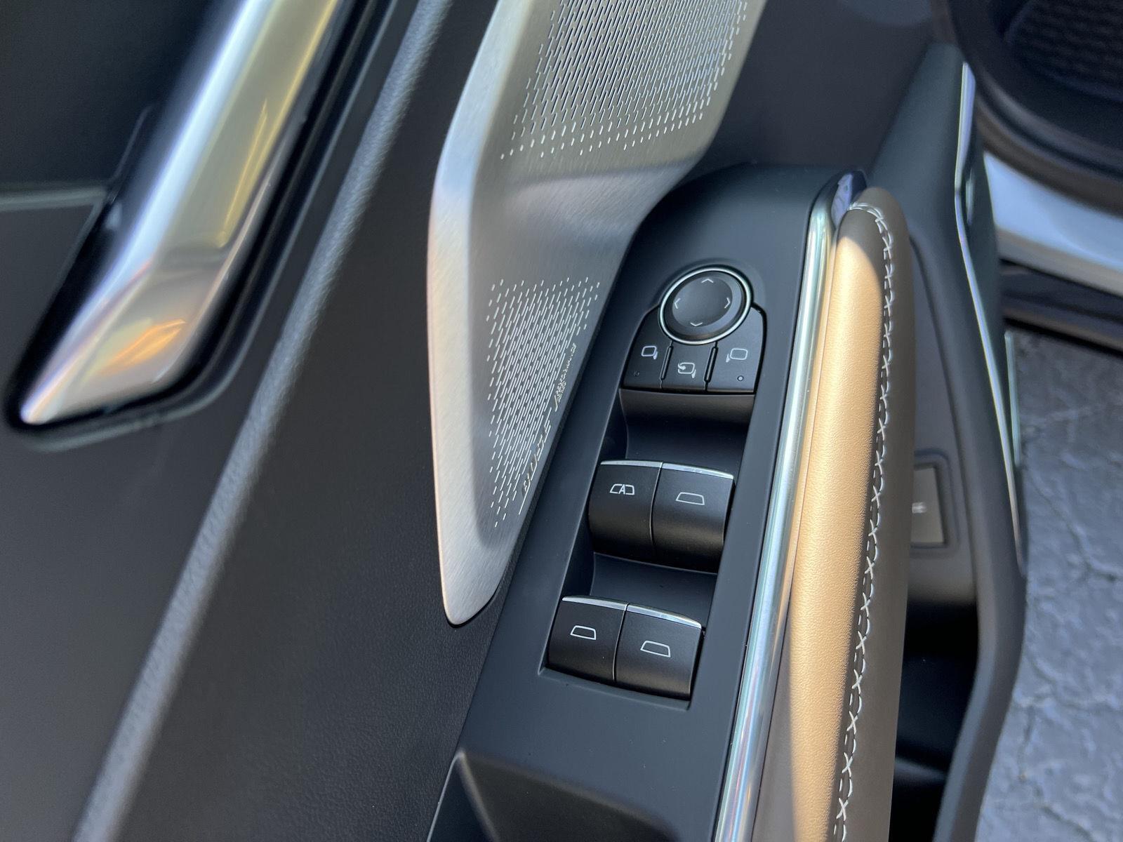 2027 GMC Acadia Denali Ultimate - Photo 16