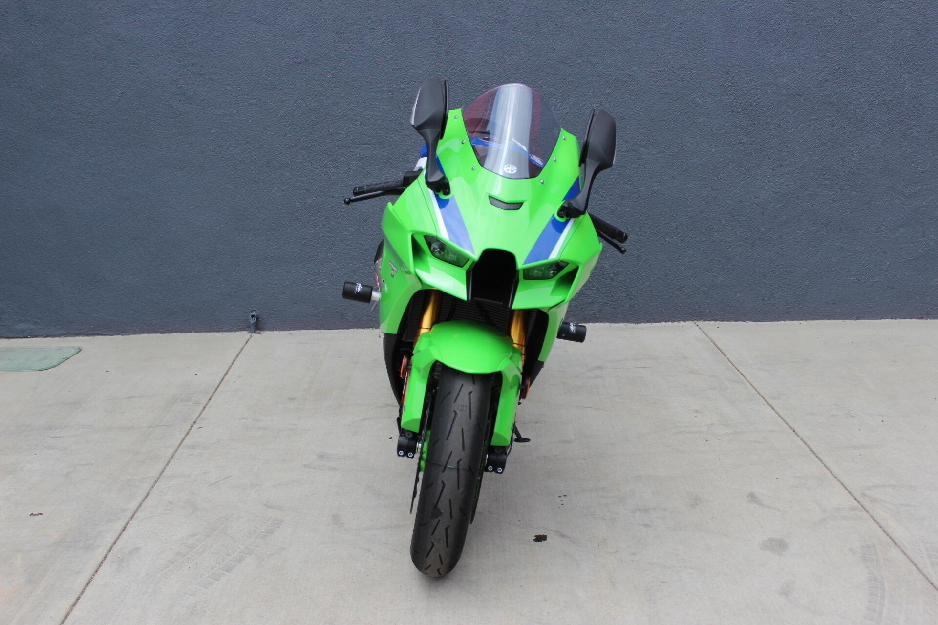 Used 2024 Kawasaki NINJA ZX 10R ABS - Del Amo Motorsports