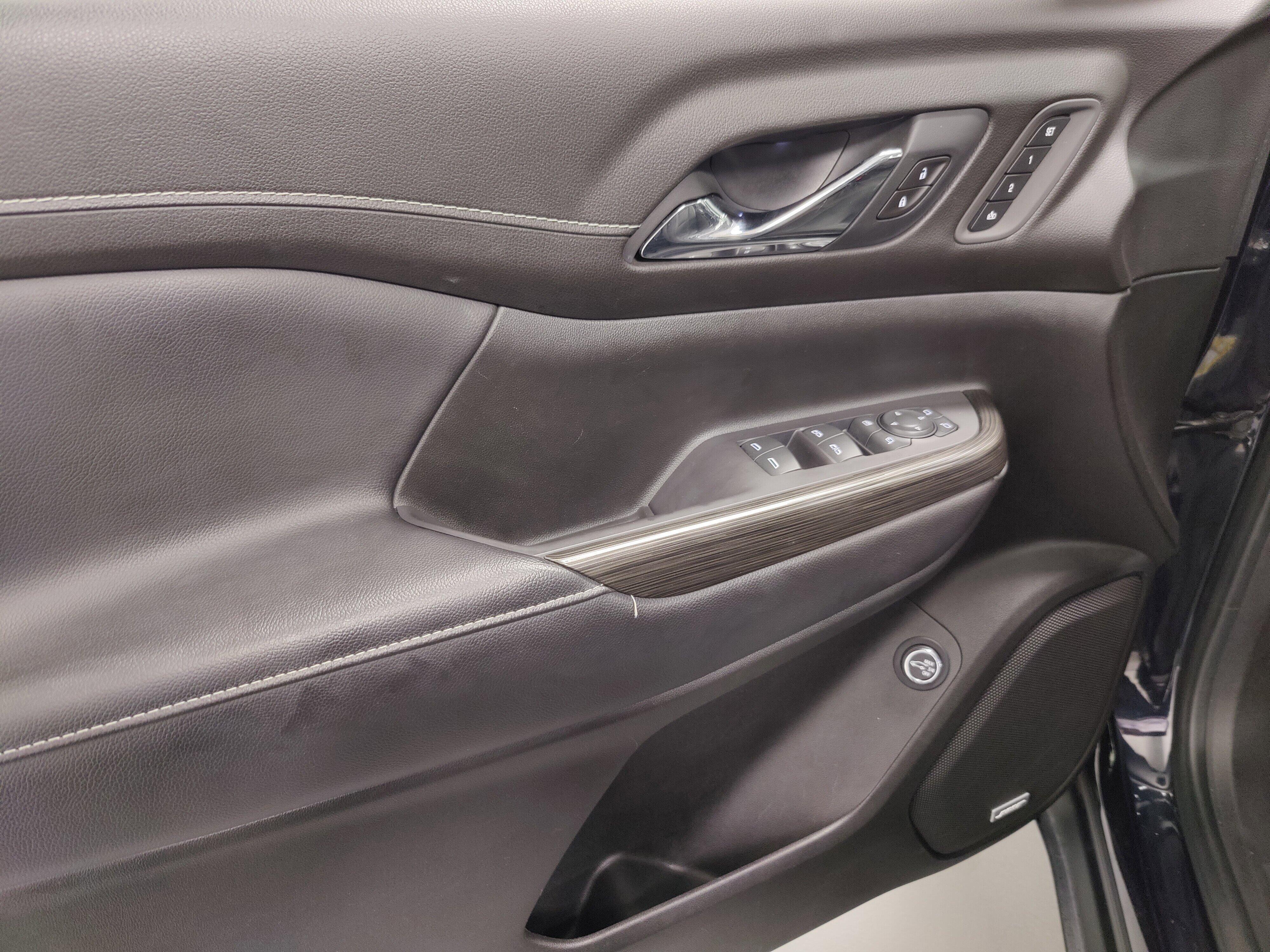 2021 GMC Acadia SLT - Photo 34