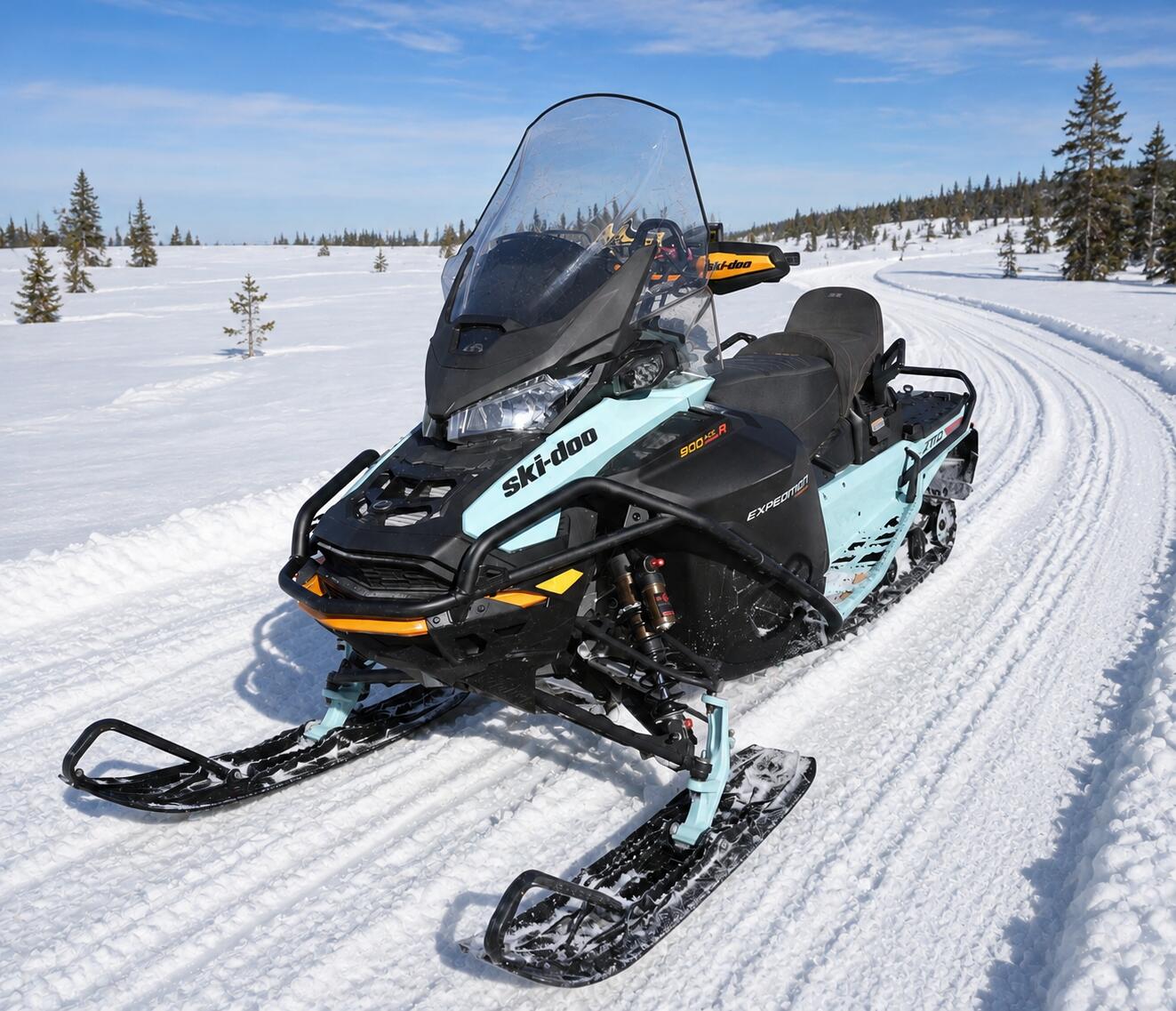 2024 Ski-Doo EXP XTR 9TR GN 18 W20 24