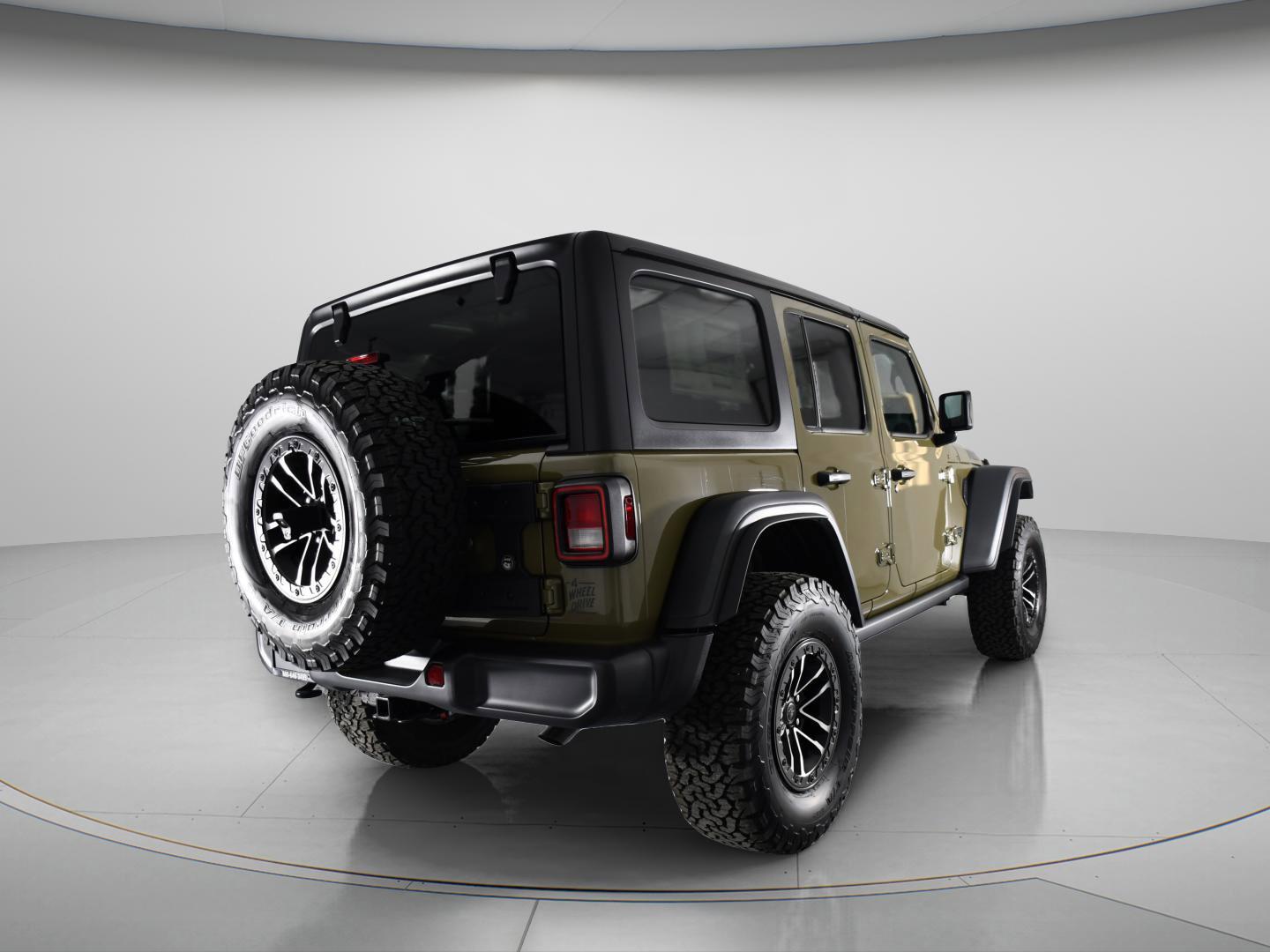 2026 Jeep Wrangler 4-Door Willys - Photo 8