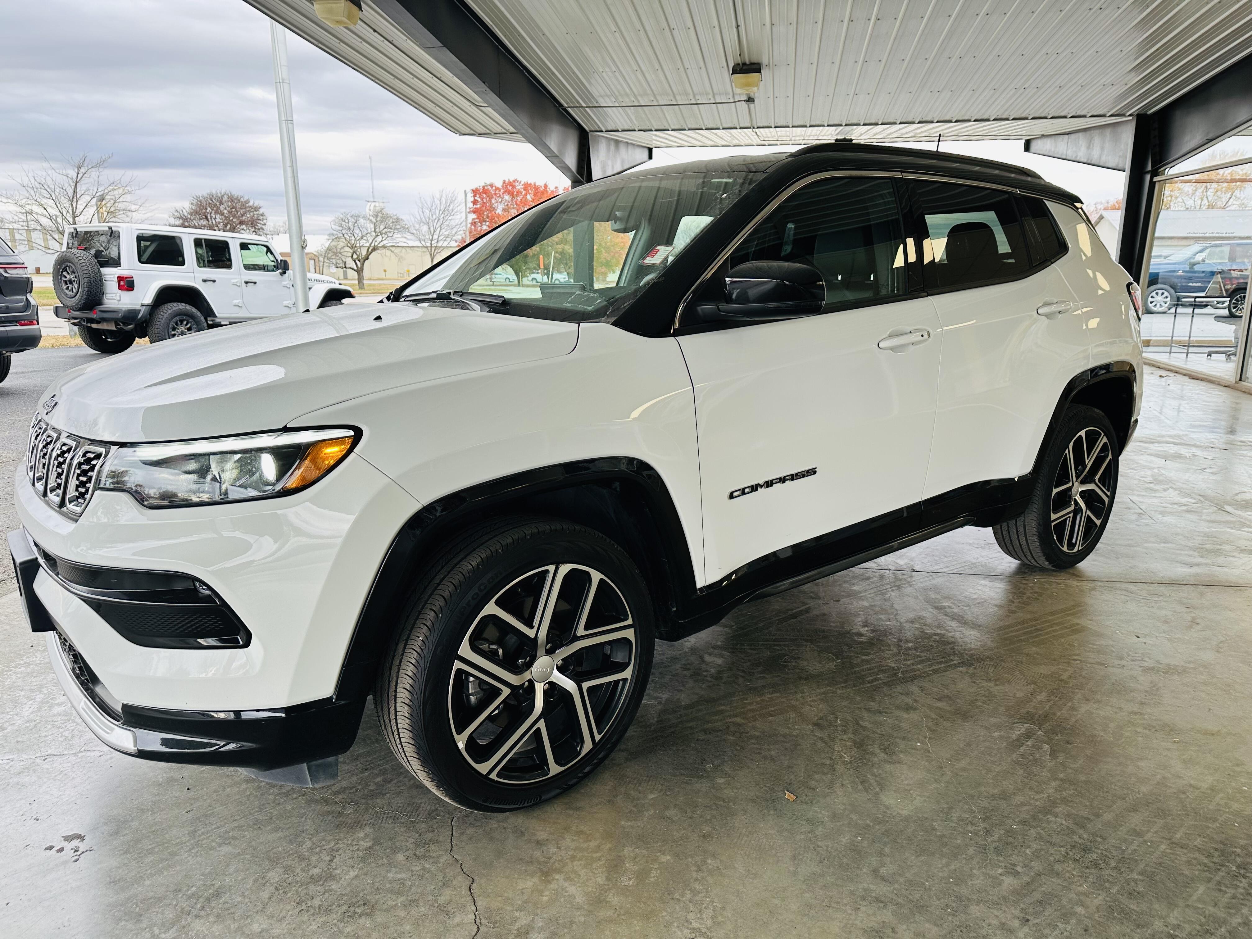 2024 Jeep Compass Limited's photo