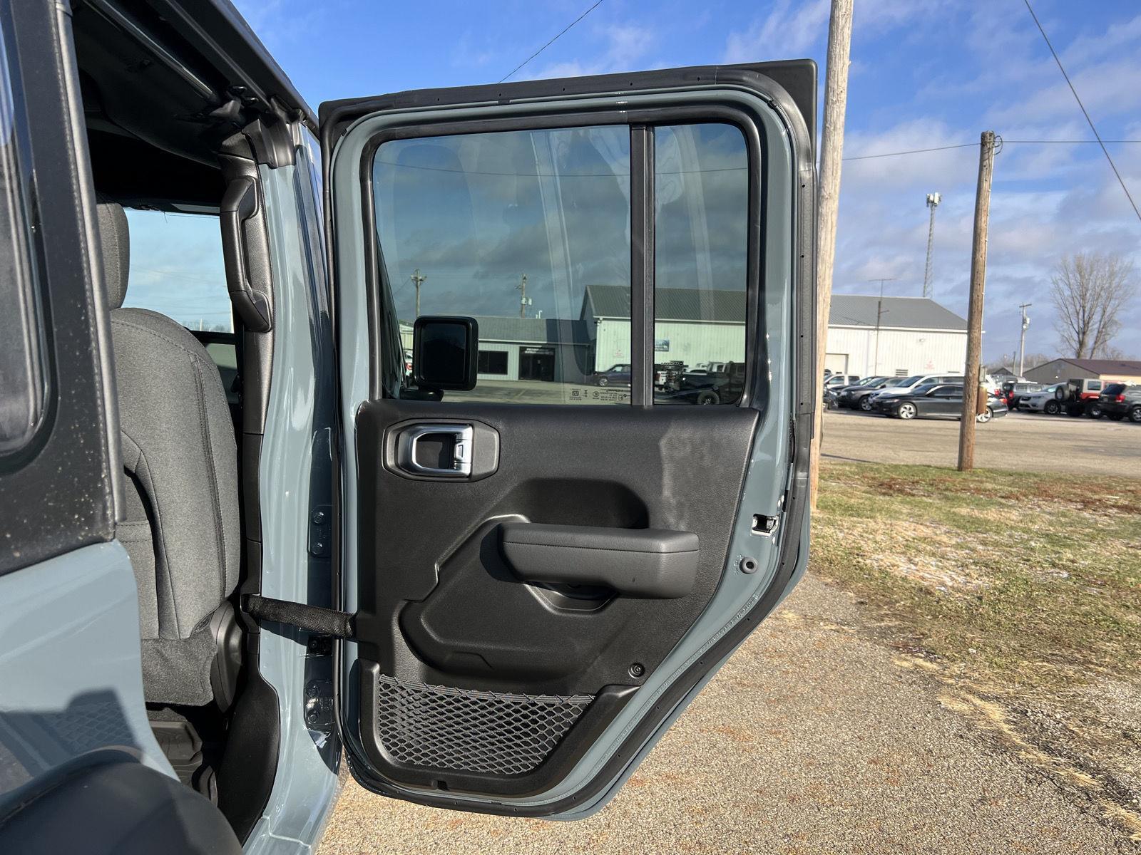 2026 Jeep Wrangler 4-Door Sport - Photo 32