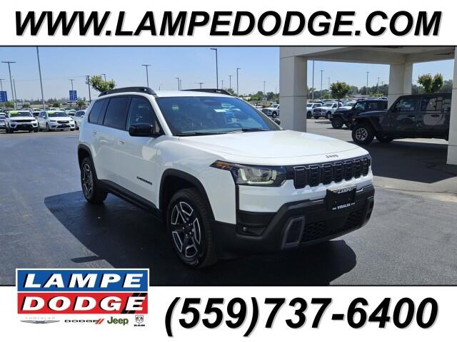 2026 Jeep Cherokee Laredo HEV 4X4's photo