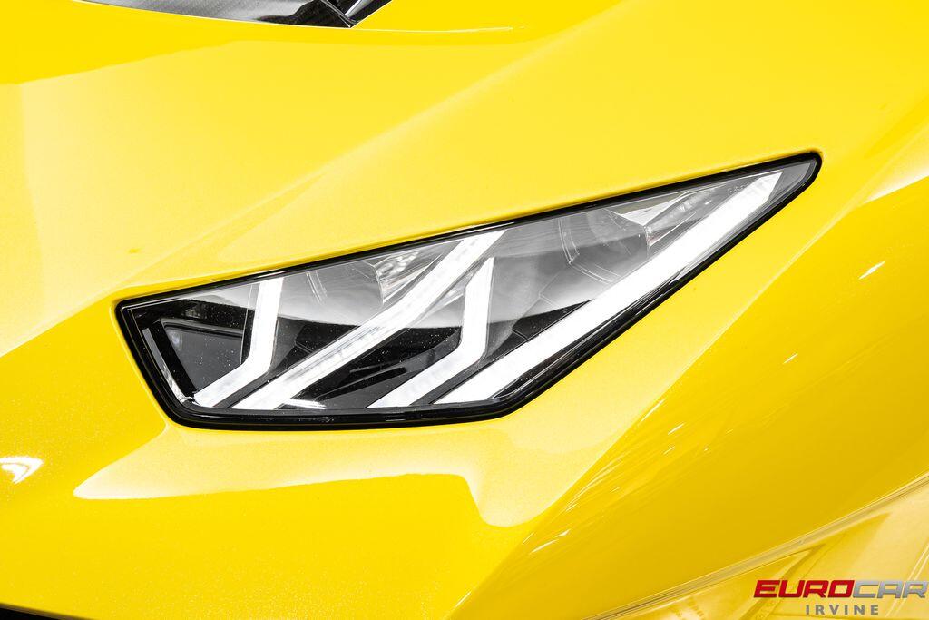 2022 Lamborghini Huracan STO *HUGE CARBON OPTIONS * FRONT LIFT*Image 12