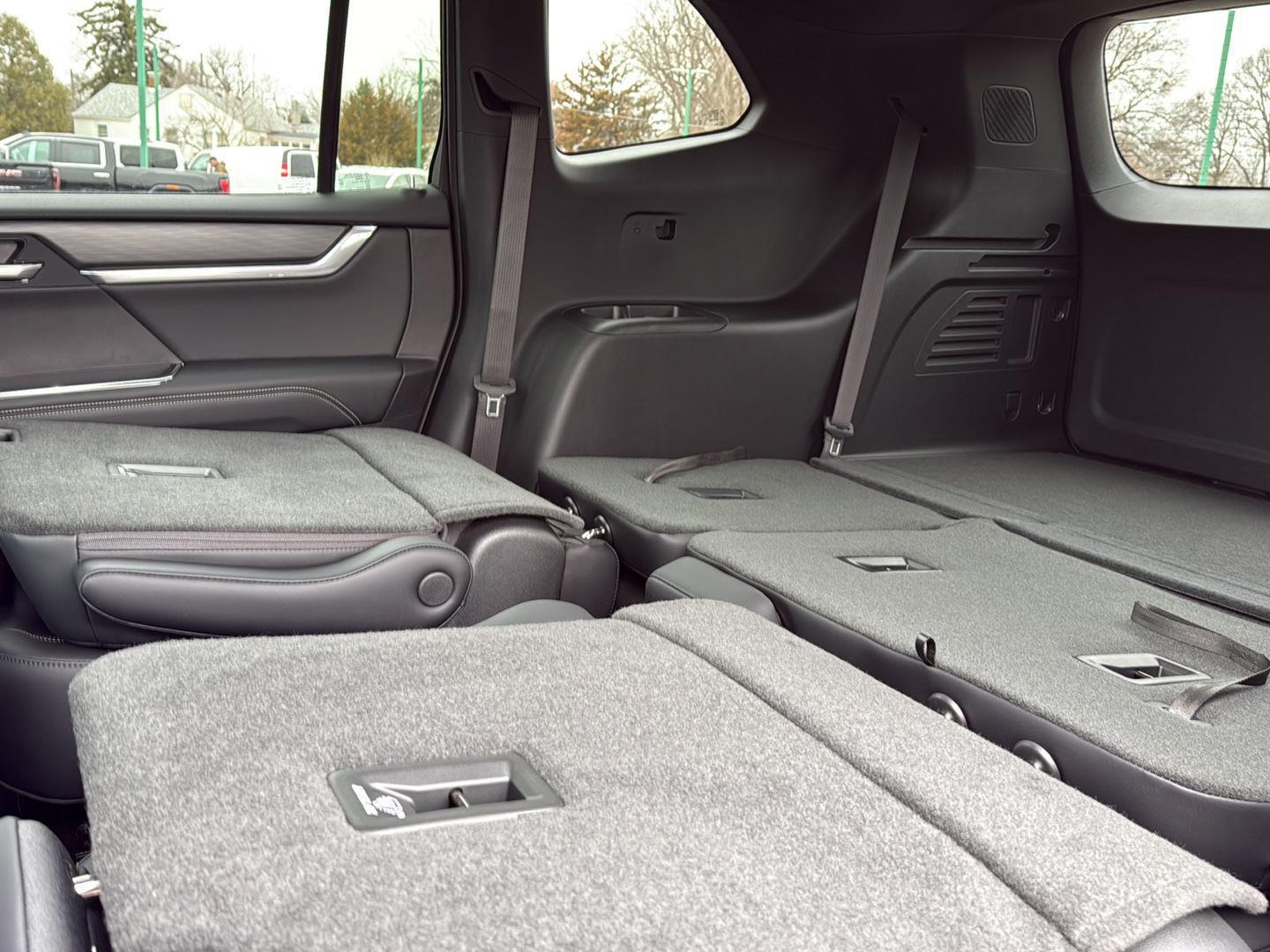 2026 GMC Acadia Elevation - Photo 17
