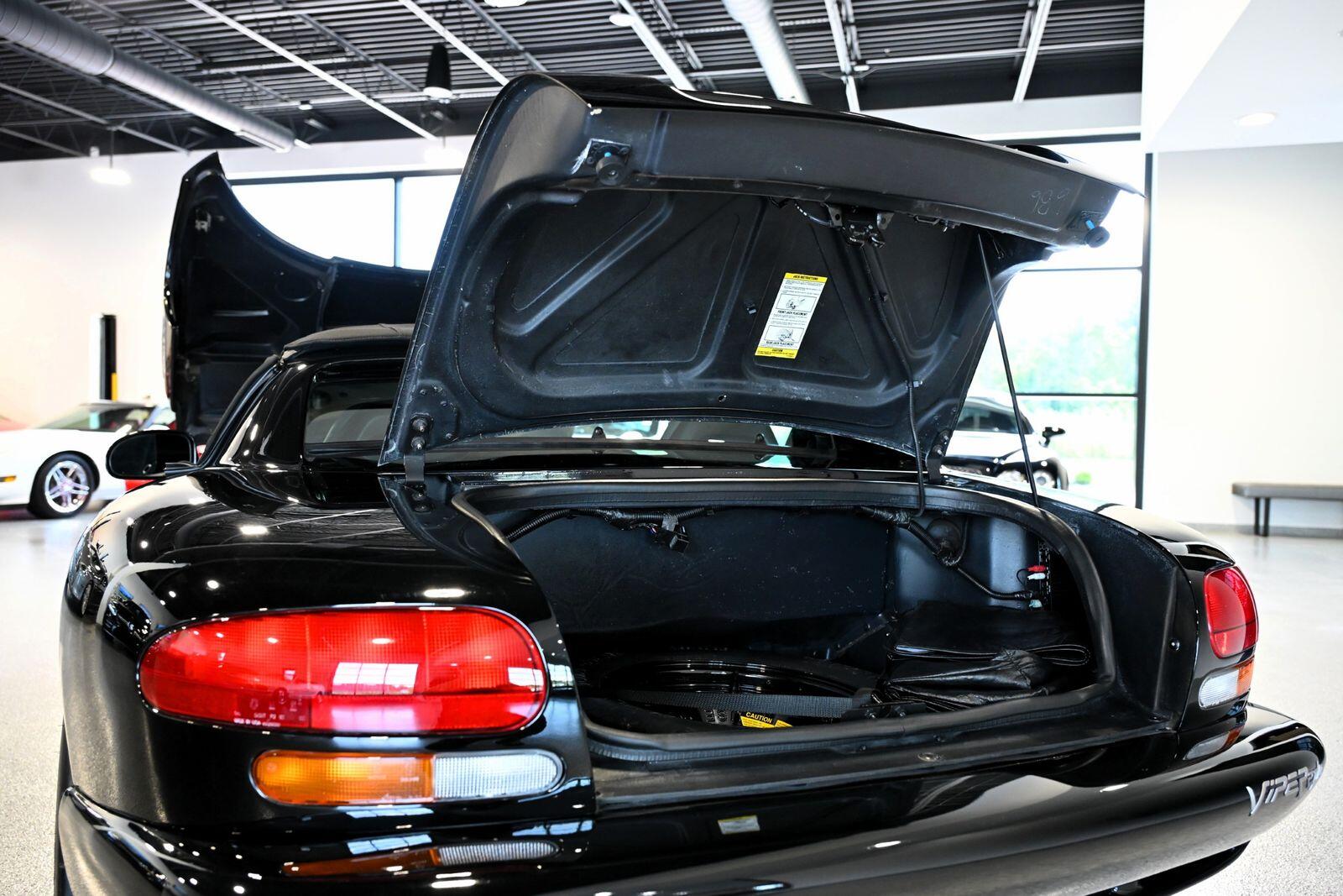 1994 Dodge Viper - Photo 51