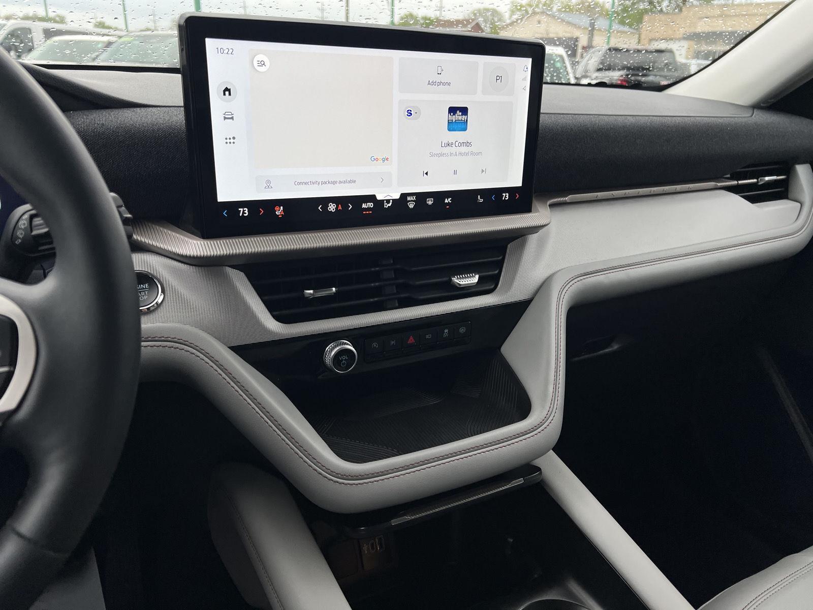 2025 Ford Explorer Active - Photo 23