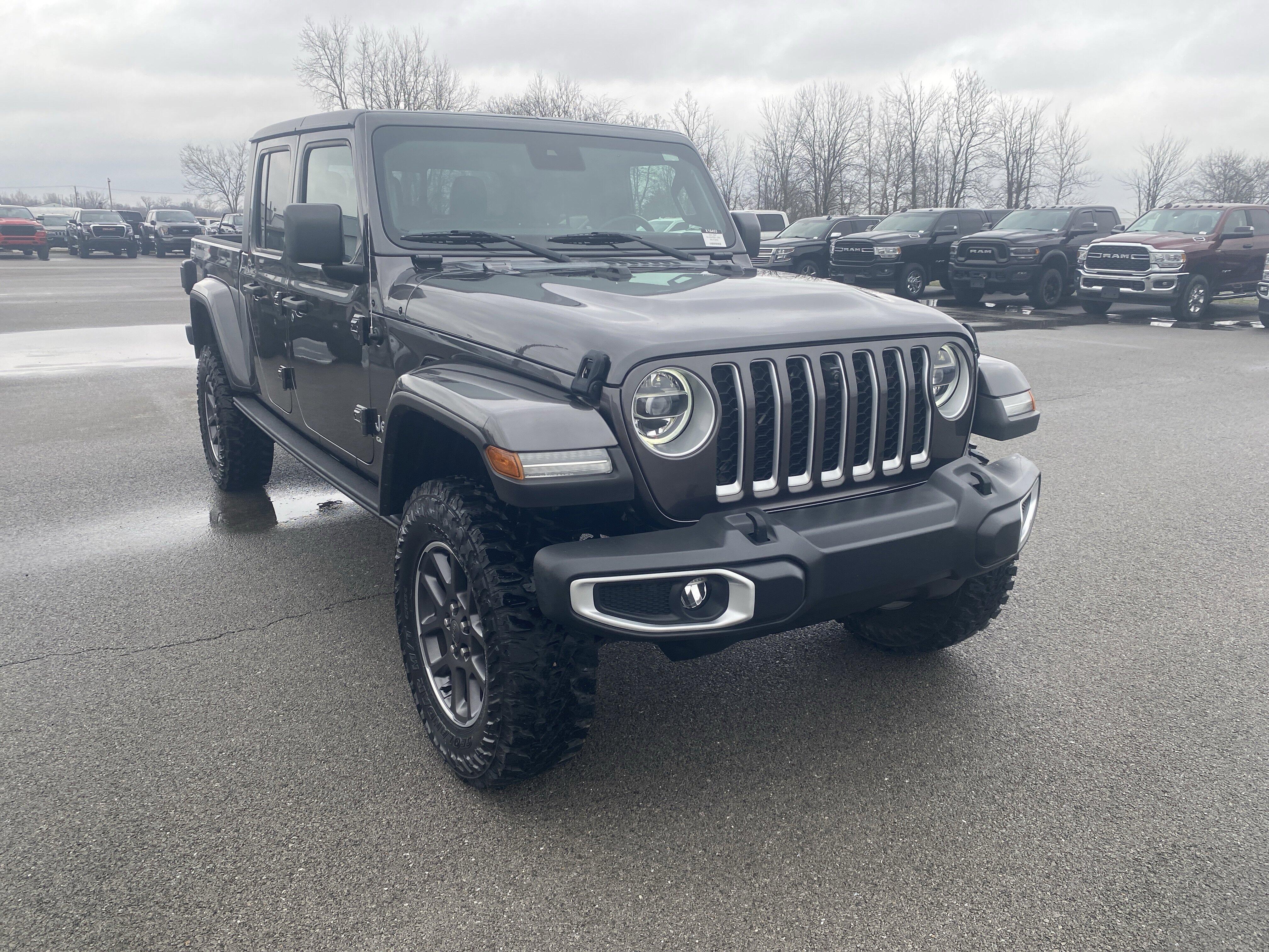 2021 Jeep Gladiator Overland's photo