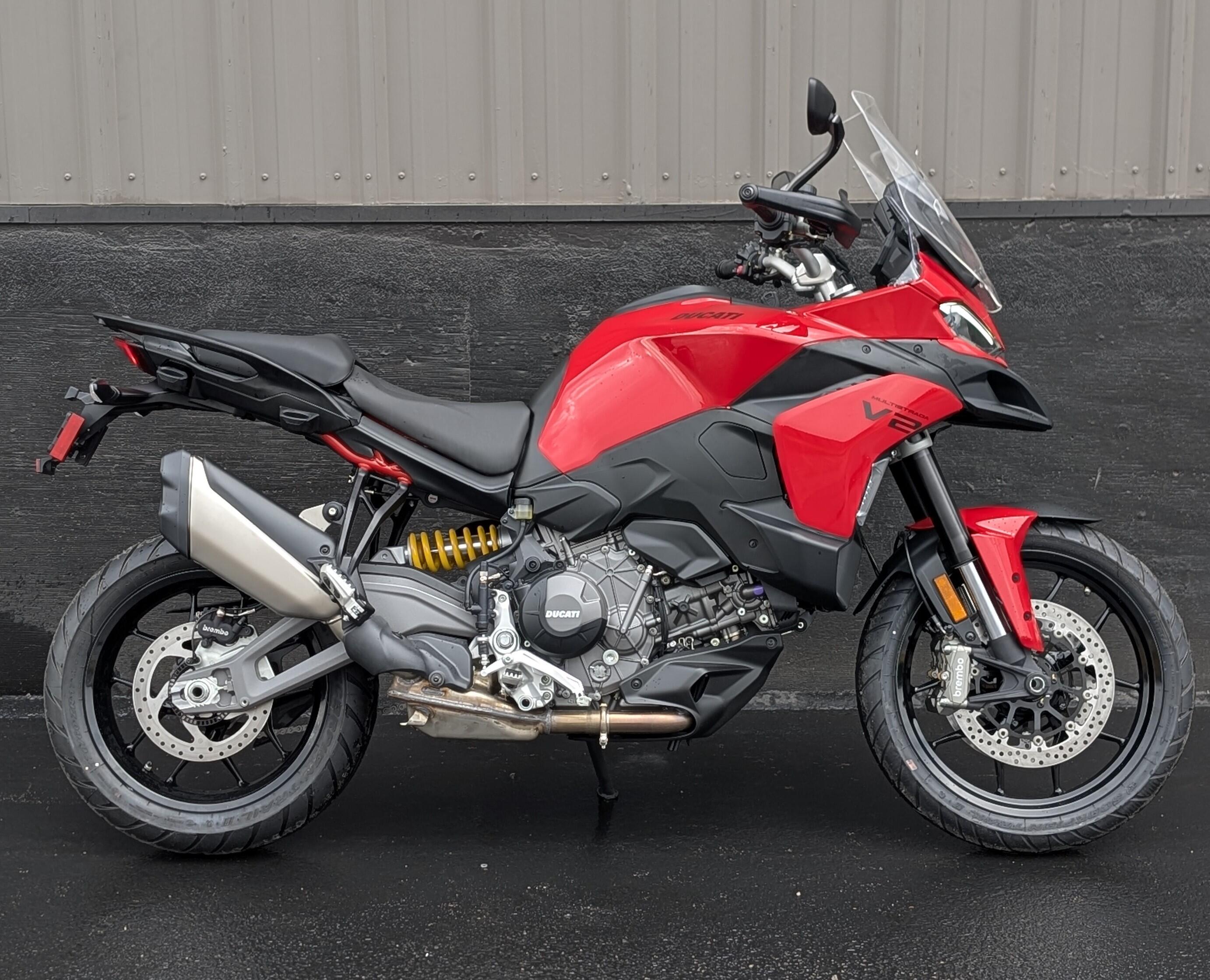 2027 DUCATI MULTISTRADA V2