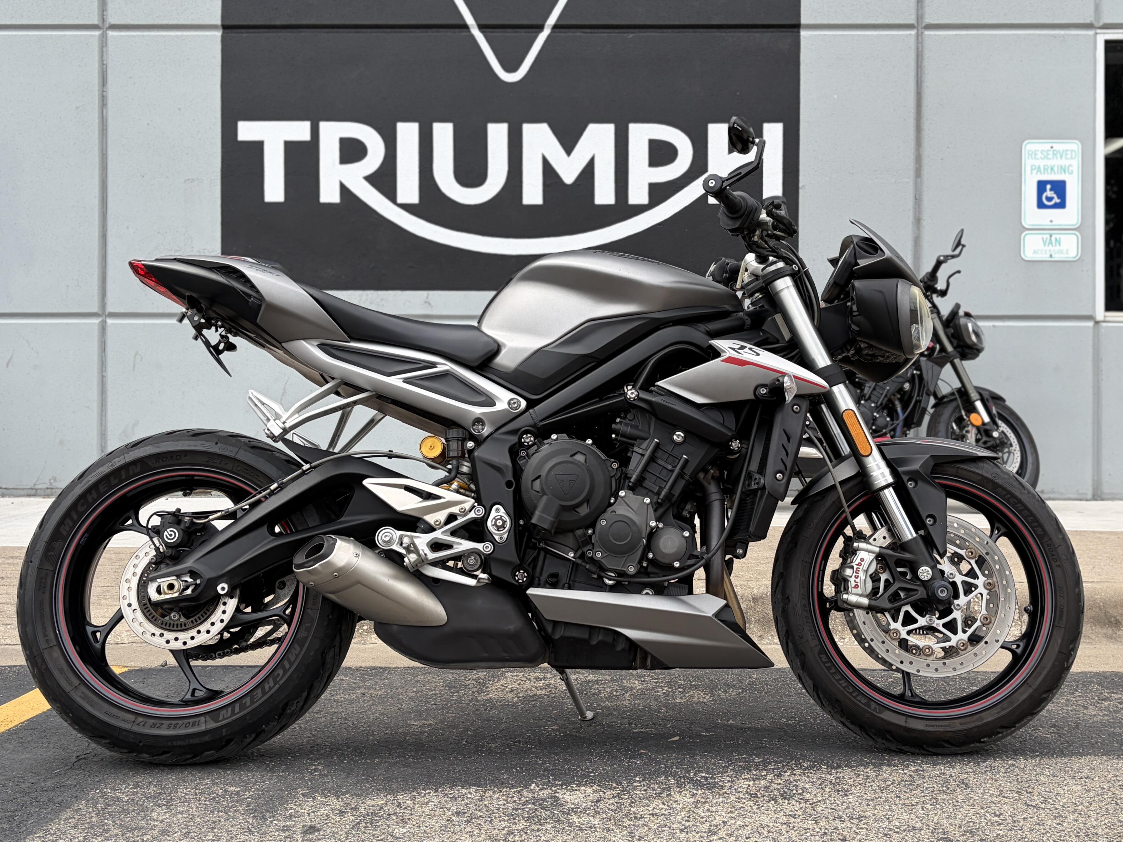 2018 Triumph Street Triple RS