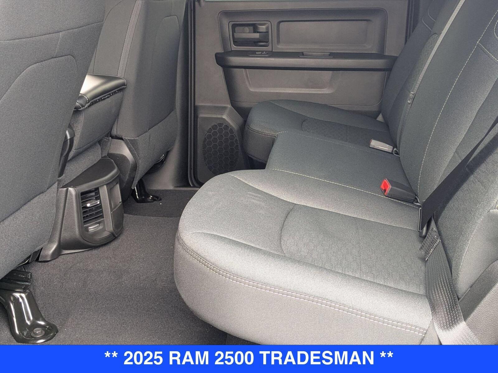 2025 RAM 2500 Tradesman - Photo 21