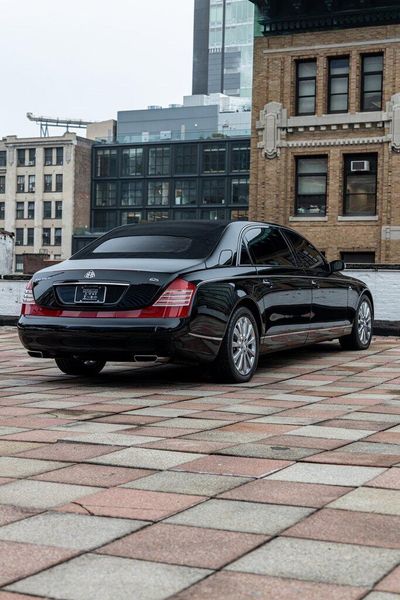 2009 Maybach 62S Image 9