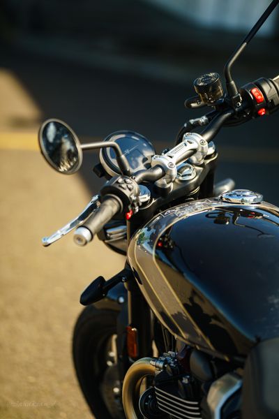 2025 Triumph SPEED TWIN 900 