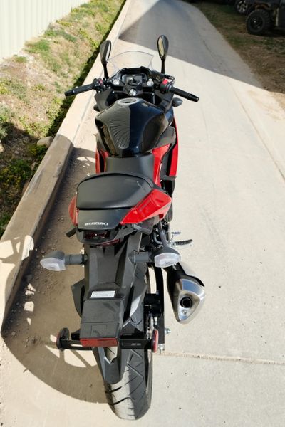 NEW 2025 SUZUKI GSX250R ABS Image 4