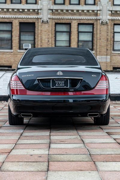 2009 Maybach 62S Image 7