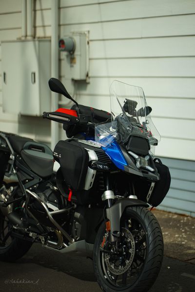 2025 BMW R1300GSA 