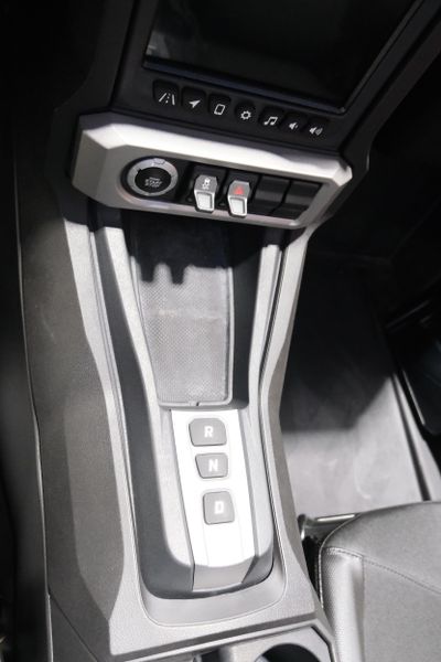 NEW 2025 POLARIS SLINGSHOT SL AUTODRIVE  in a JET BLACK exterior color. Family PowerSports (877) 886-1997 familypowersports.com 