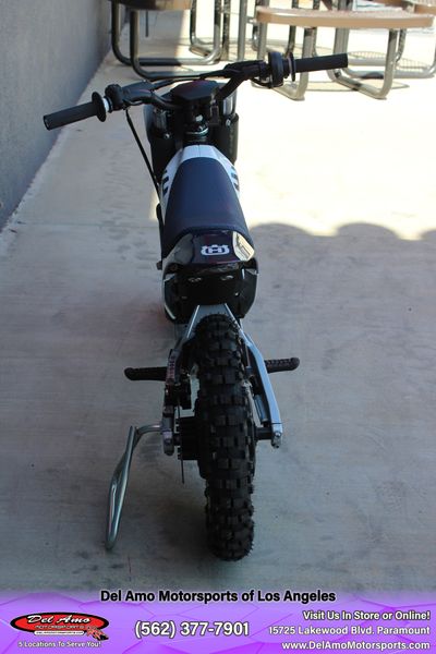 2024 Husqvarna EE 2Image 6